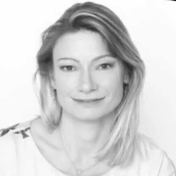 Stephanie Holleville